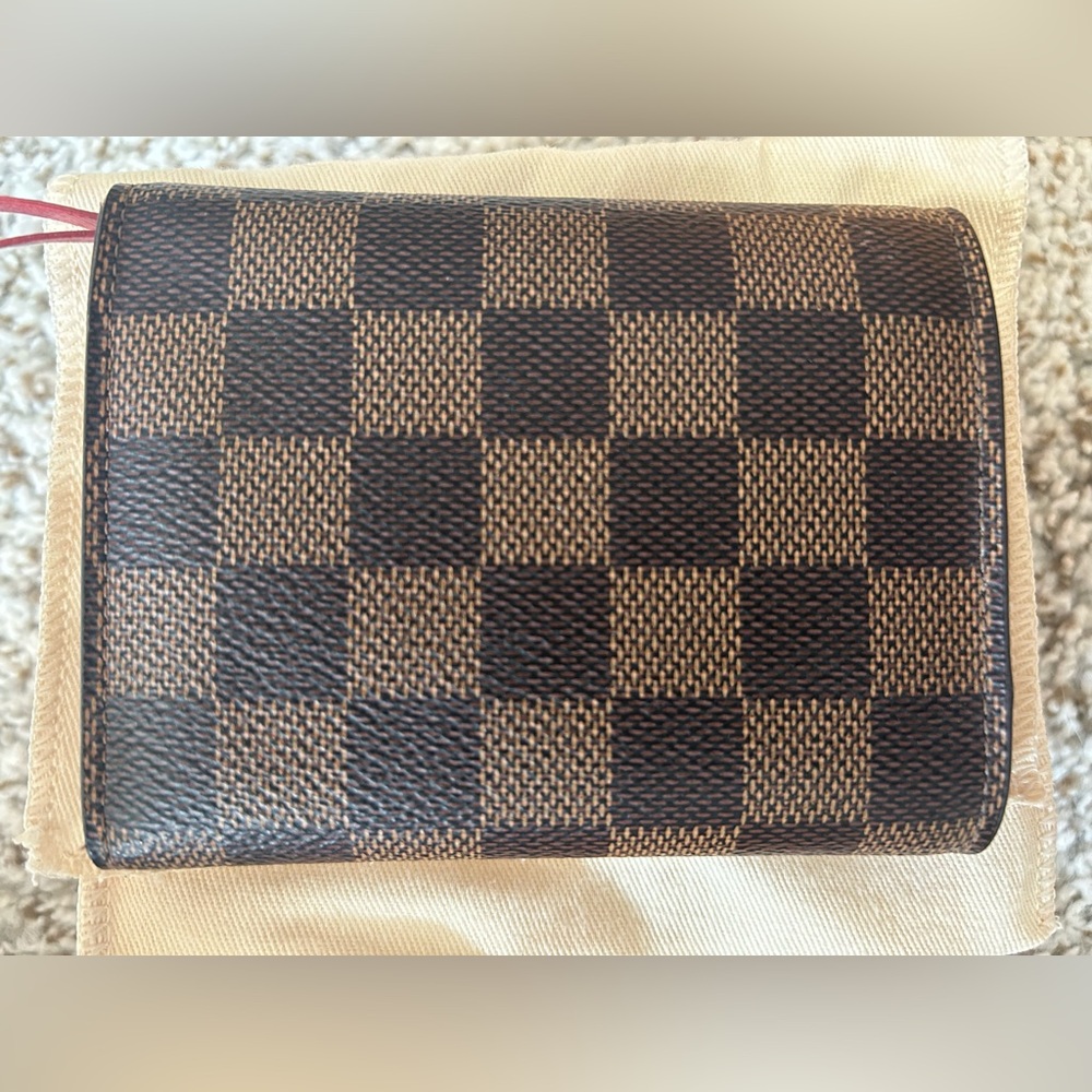Louis Vuitton Victorine Wallet - Picture 3 of 10